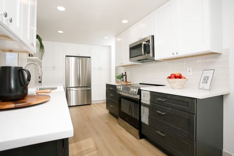 Tiny photo for 237 W 300 N, Heber City, UT 84032 (MLS # 2129799)