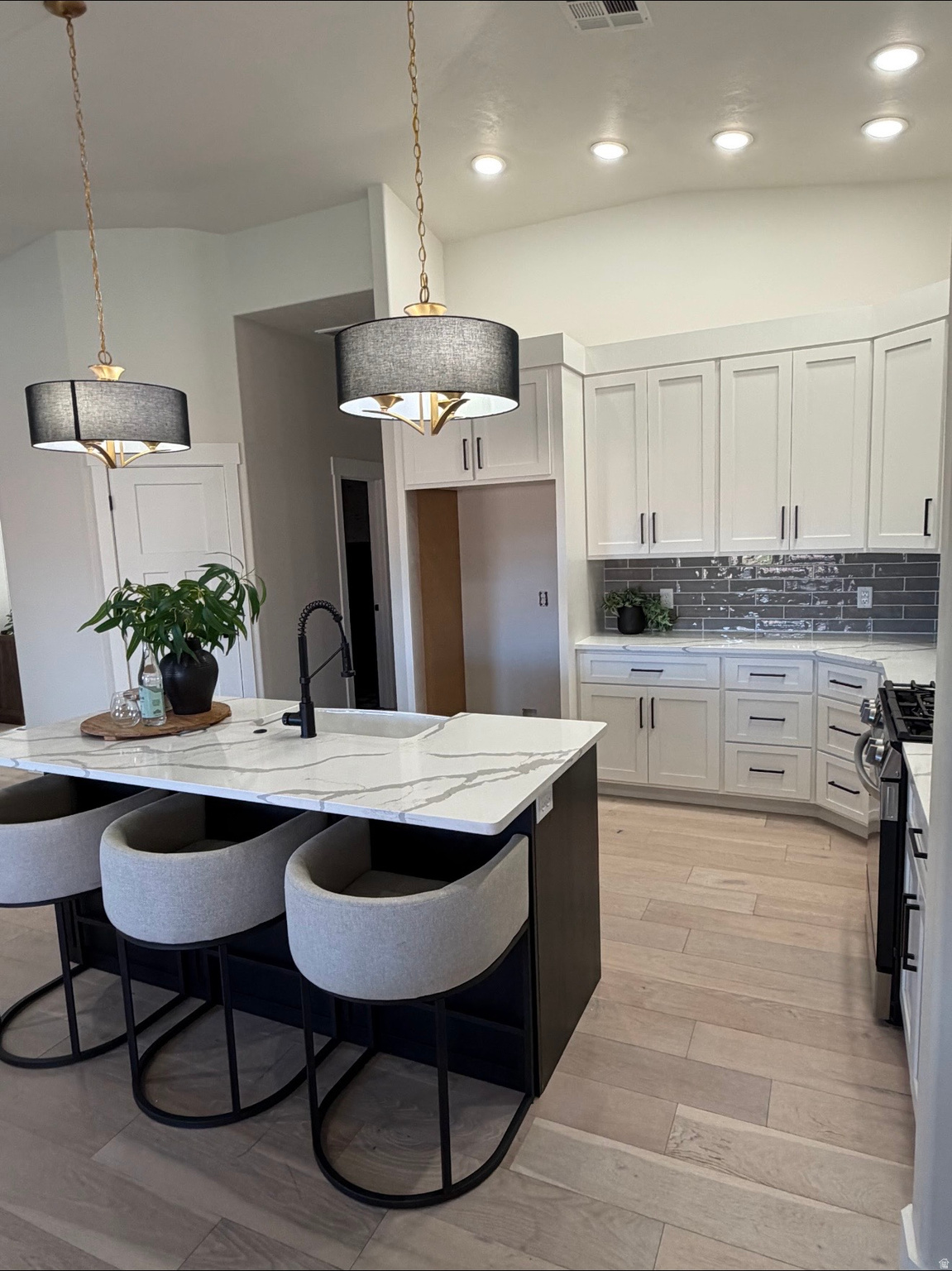QUAIL COVE SUB - Residential