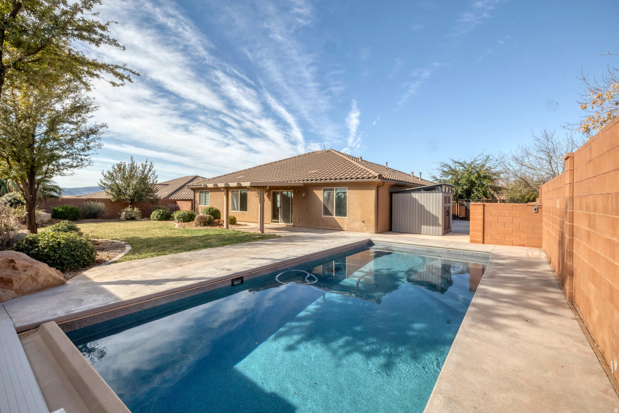 QUAIL COVE SUB - Residential