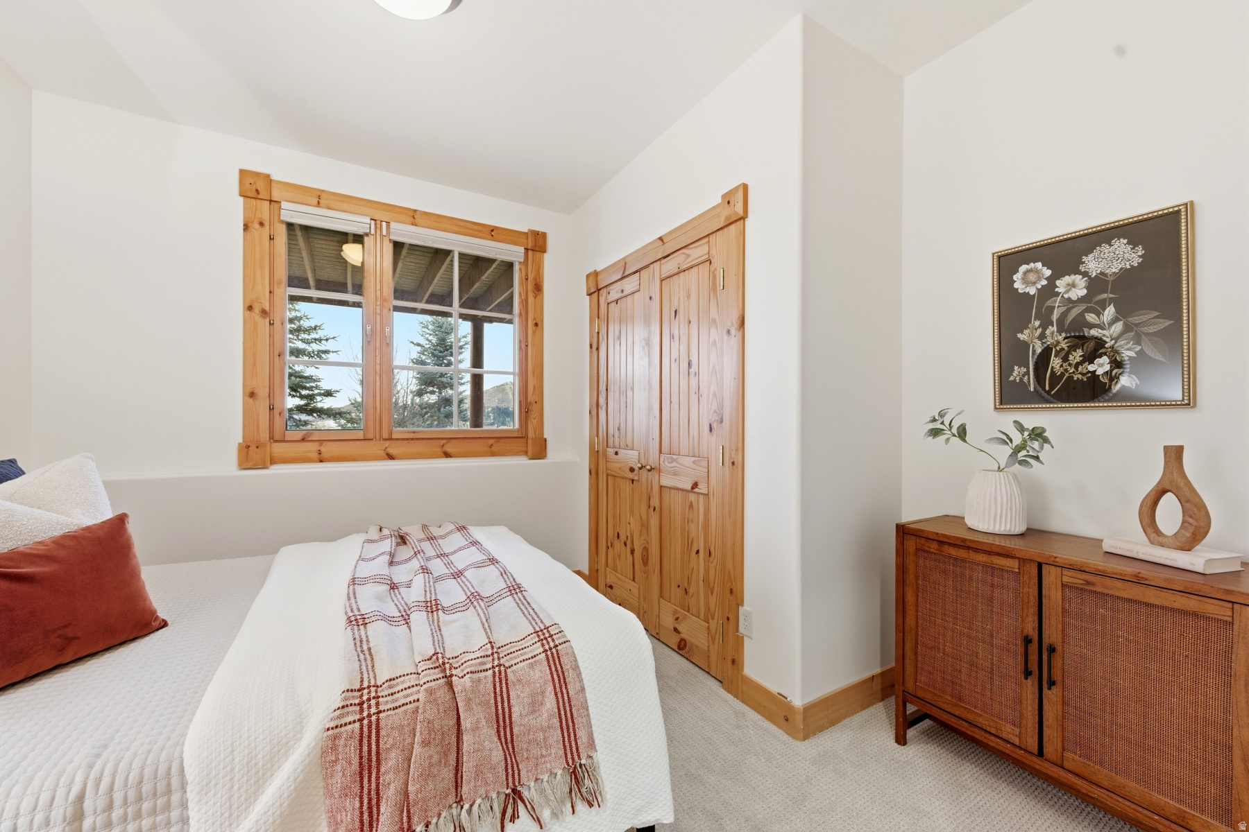 HIDDEN COVE - Residential