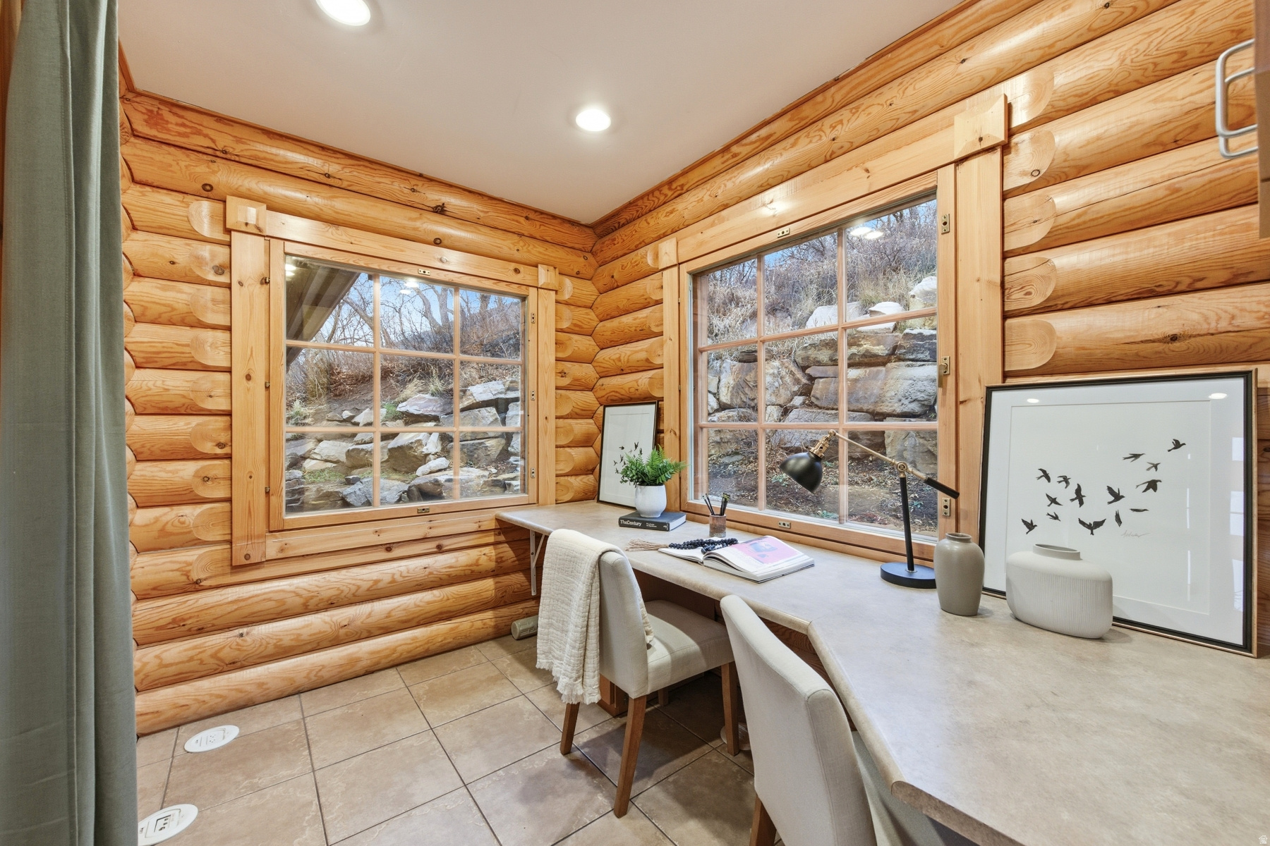 HIDDEN COVE - Residential