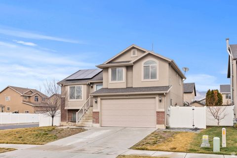 Tiny photo for 884 WILLOWBROOK LN, Pleasant View, UT 84404 (MLS # 2139782)