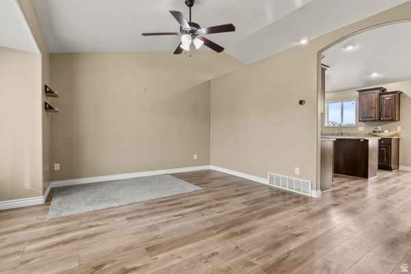 WILLOW BROOK - Residential