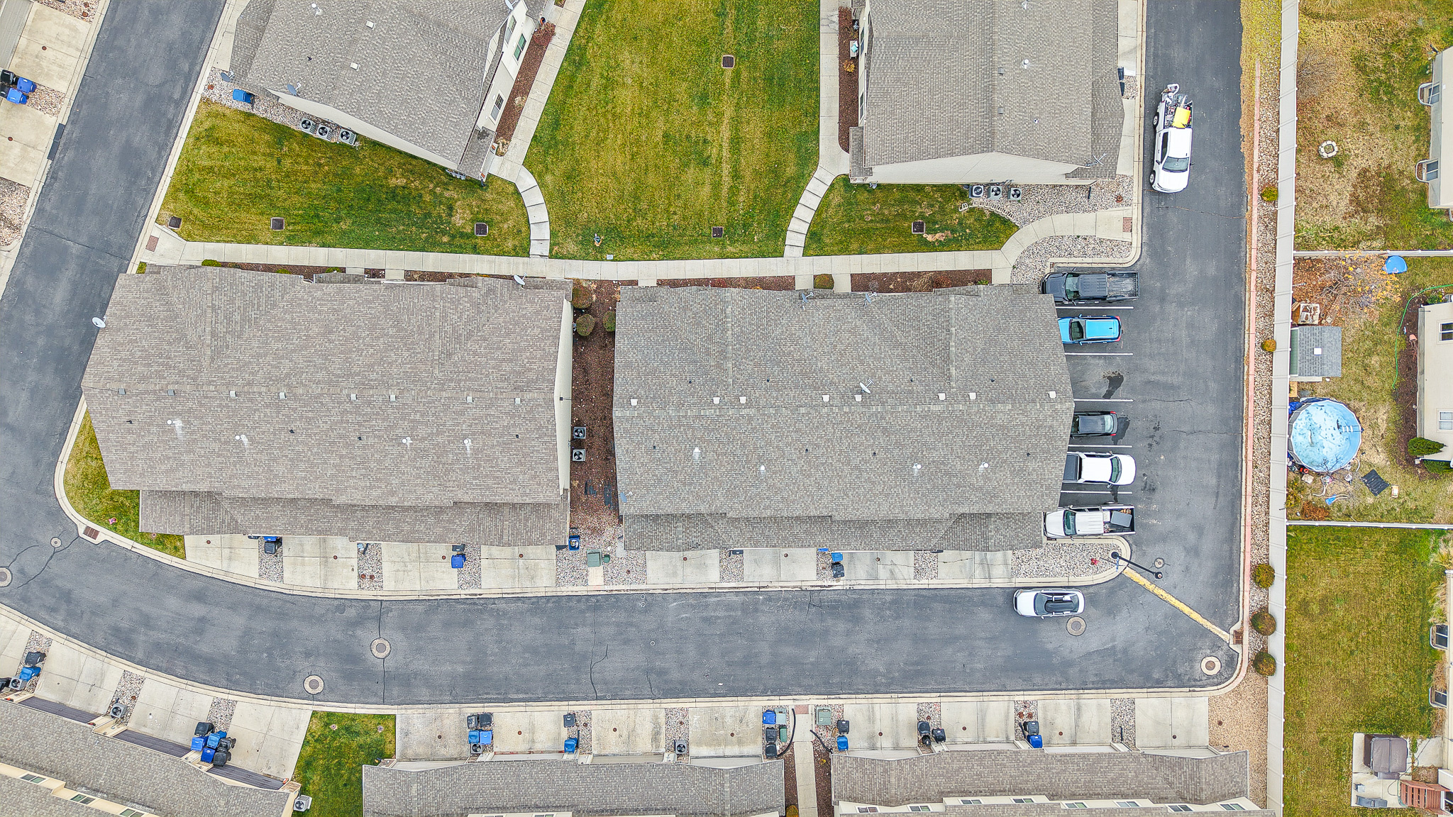 WHISPERING WILLOW - Residential