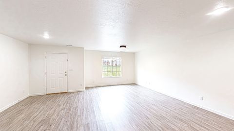 Tiny photo for 1228 N CATTAIL DR, Spanish Fork, UT 84660 (MLS # 2126523)