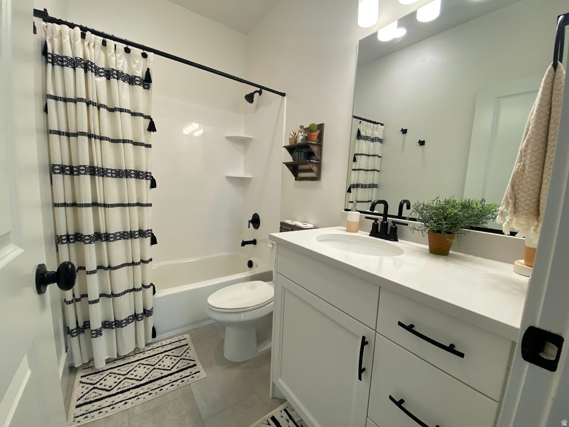 CARSON RIDGE - Residential