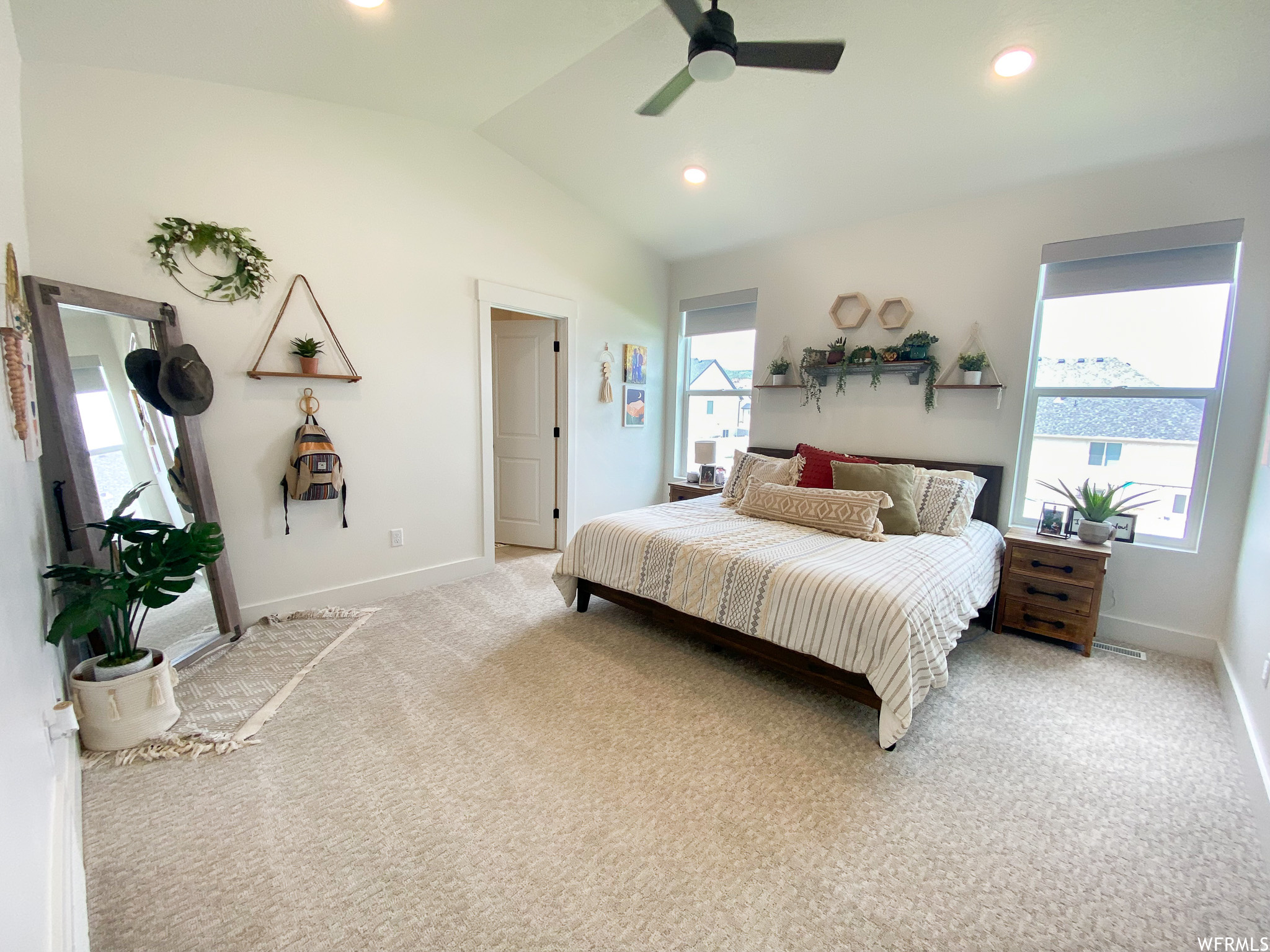 CARSON RIDGE - Residential