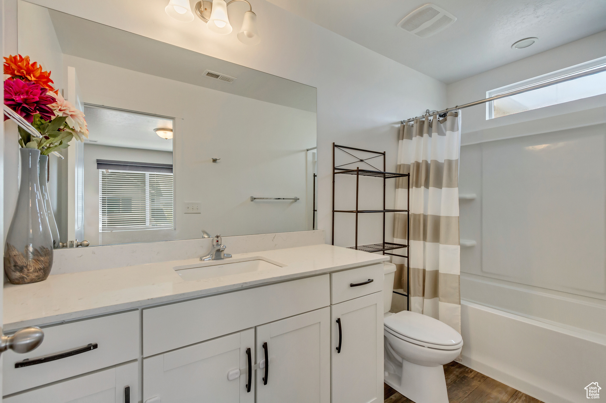 483 S Fox Chase Ln, Saratoga Springs, Utah image 8