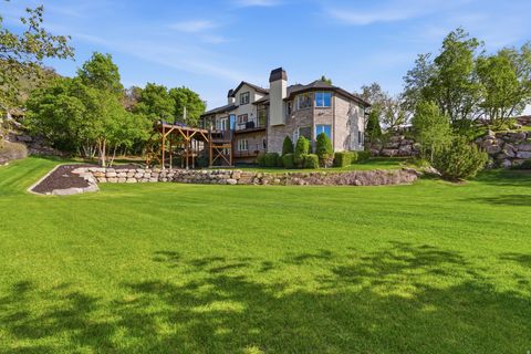 Tiny photo for 3311 COVE CIR, Layton, UT 84040 (MLS # 2154314)