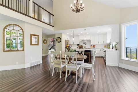 Tiny photo for 3311 COVE CIR, Layton, UT 84040 (MLS # 2154314)