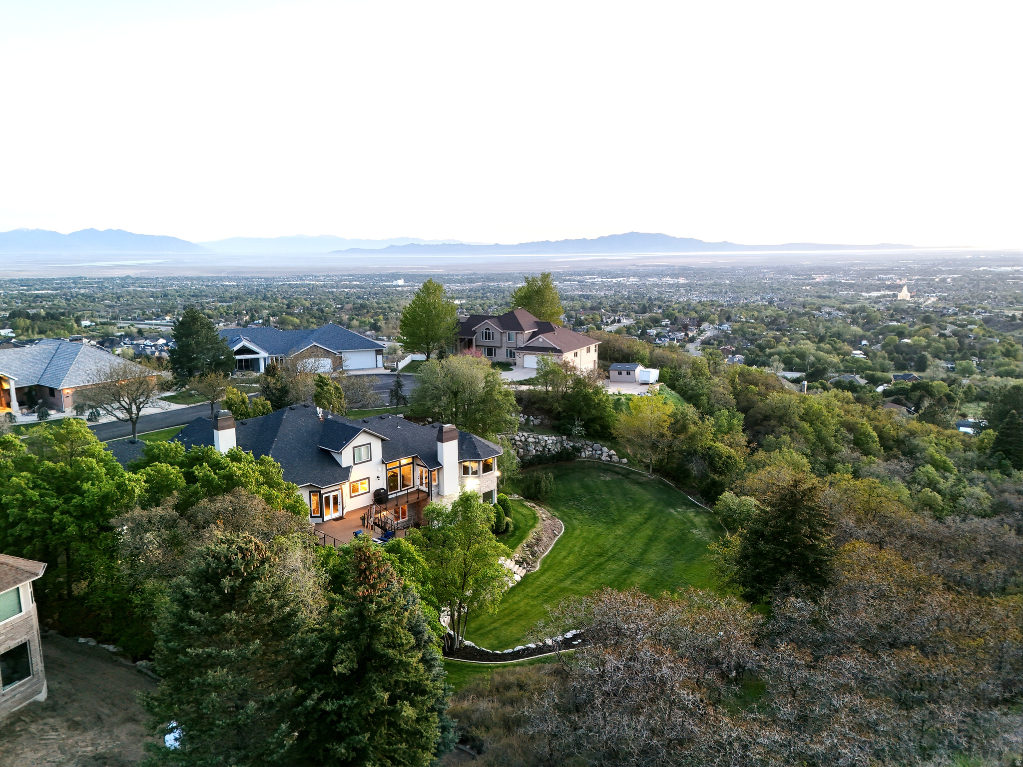 TANGLEWOOD/TWIN PEAK - Residential