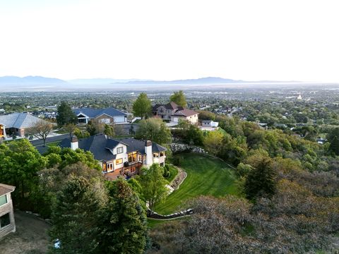 Tiny photo for 3311 COVE CIR, Layton, UT 84040 (MLS # 2154314)