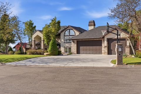 Tiny photo for 3311 COVE CIR, Layton, UT 84040 (MLS # 2154314)