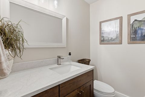 Tiny photo for 3311 COVE CIR, Layton, UT 84040 (MLS # 2154314)