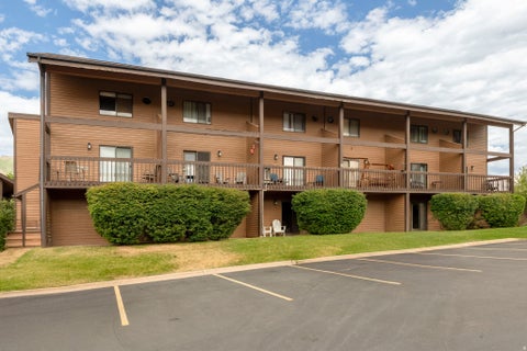 Photo of 3615 N WOLF CREEK DR E #808, Eden, UT 84310 (MLS # 2171687)