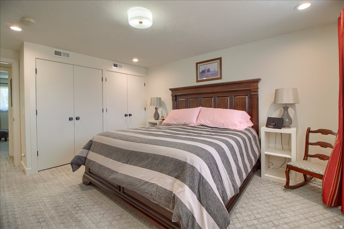 TASRRACES OF ROSE PARK - Residential