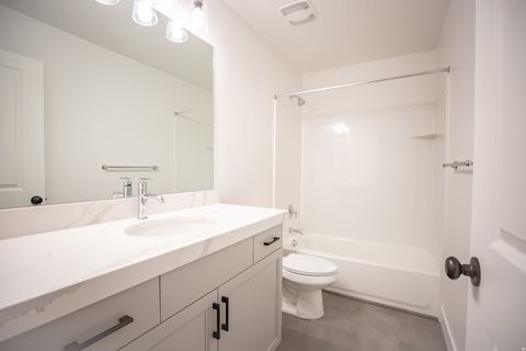 Tiny photo for 422 E 550 N LOT #26, Salem, UT 84653 (MLS # 2145526)