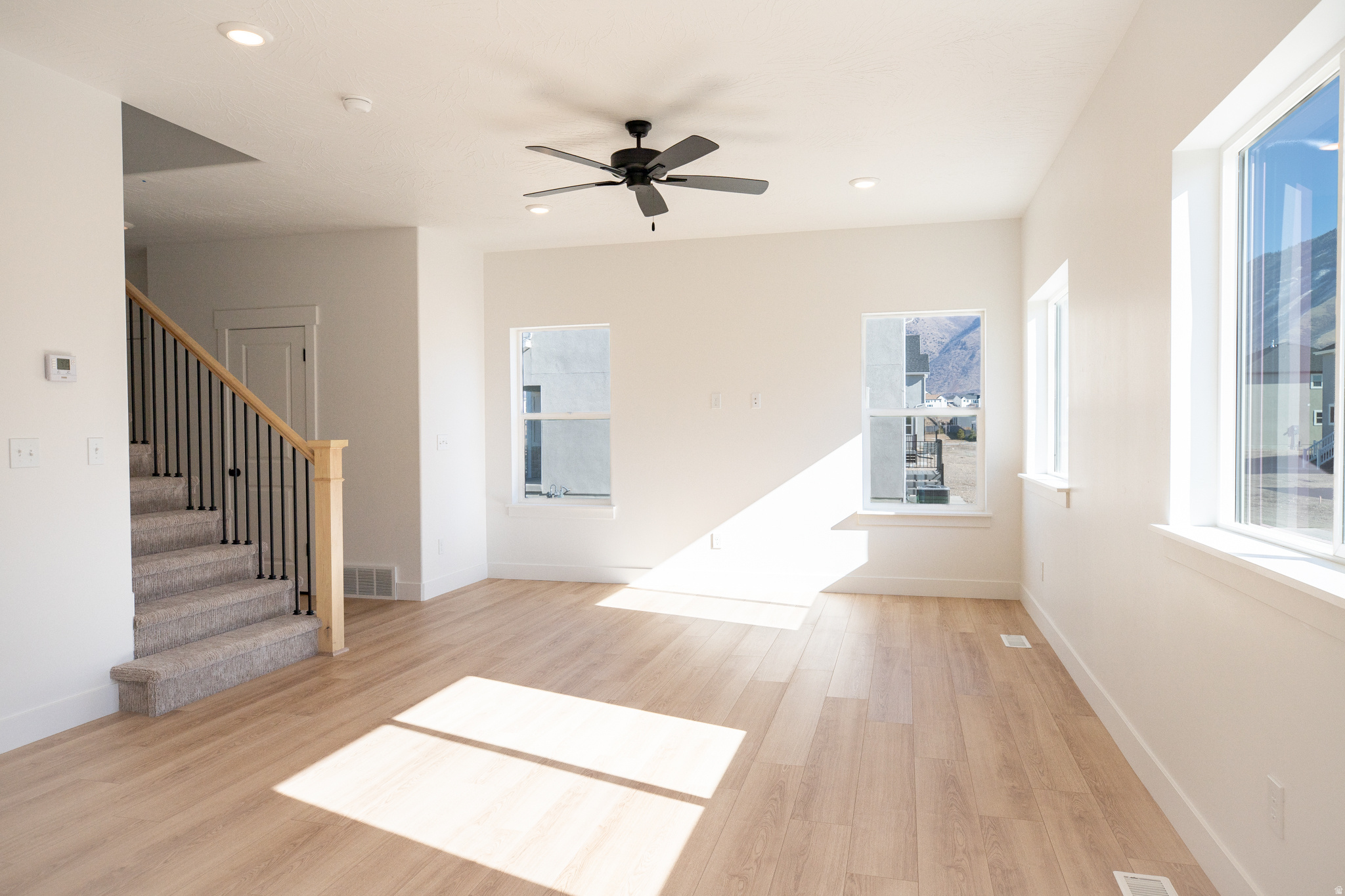 SALEM FIELDS - Residential