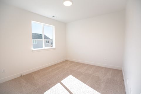 Tiny photo for 422 E 550 N LOT #26, Salem, UT 84653 (MLS # 2145526)