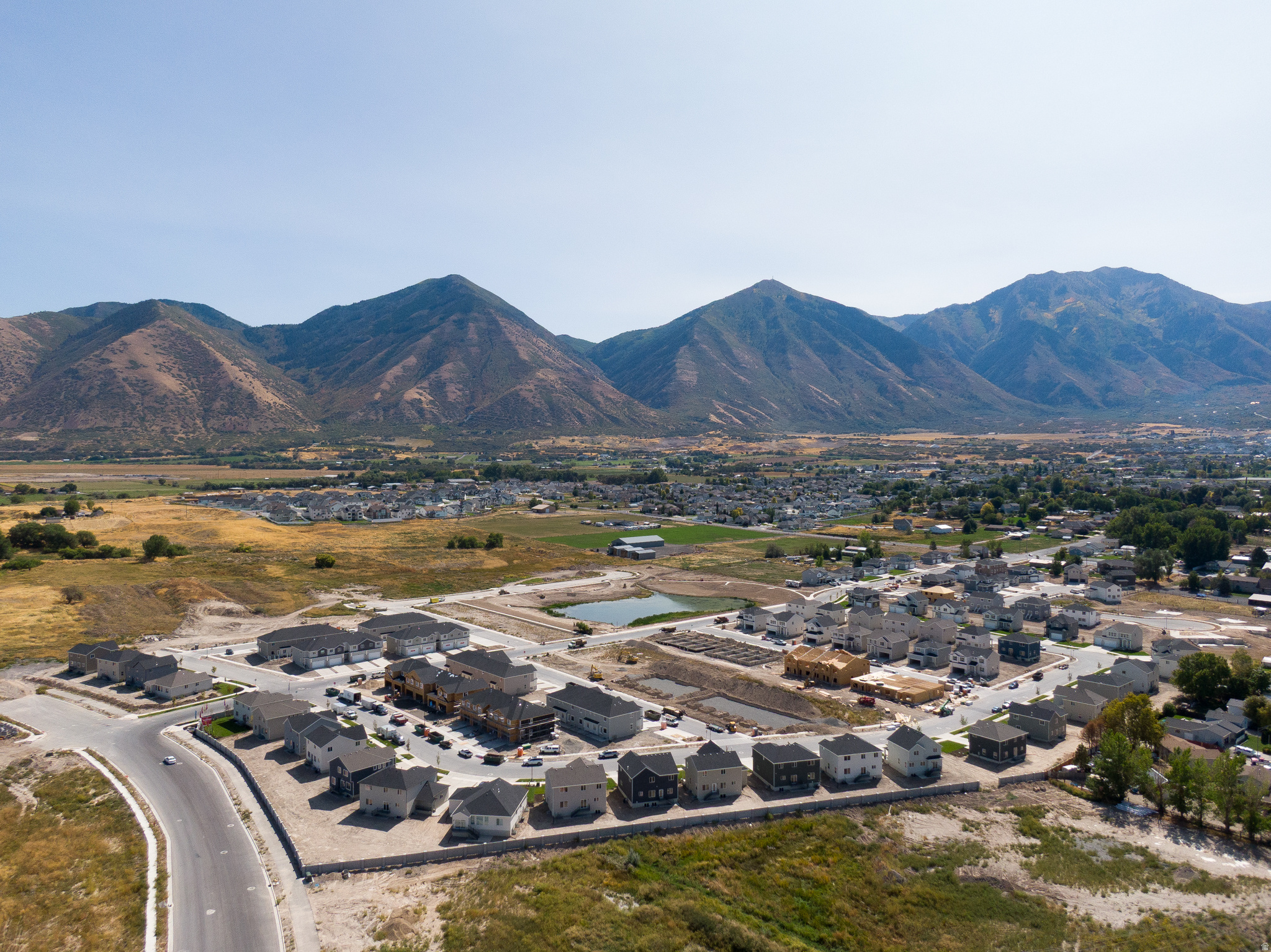 SALEM FIELDS - Residential