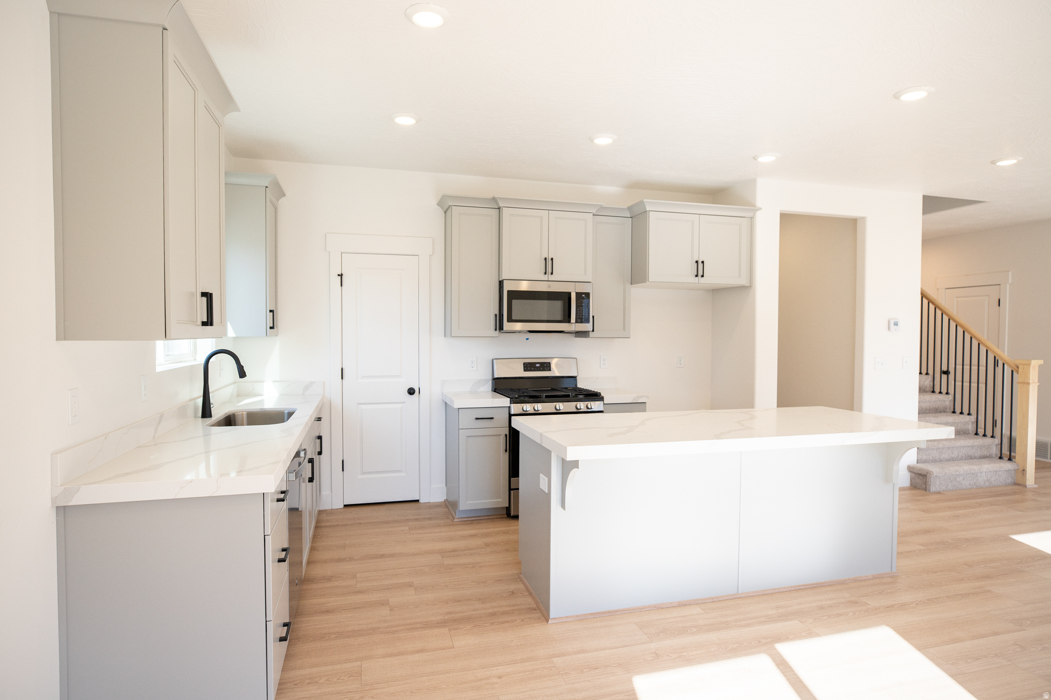 SALEM FIELDS - Residential