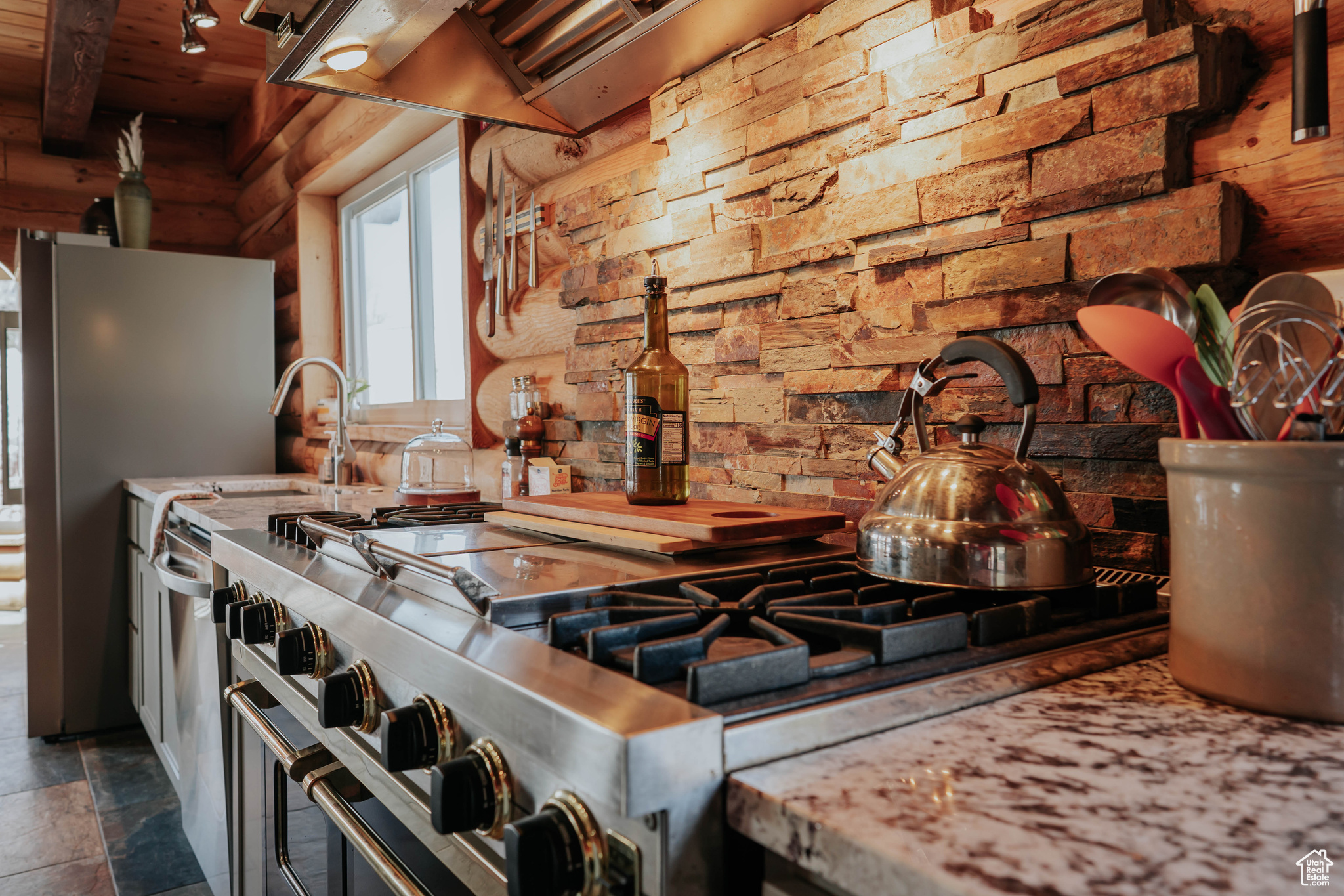 TOLLGATE CANYON - Residential