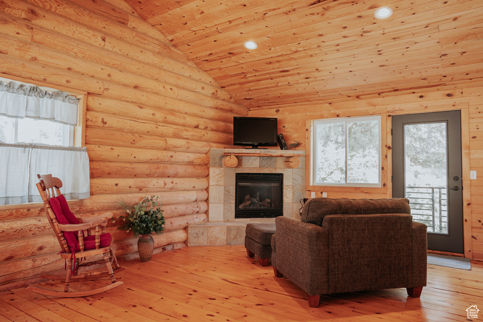 TOLLGATE CANYON - Residential