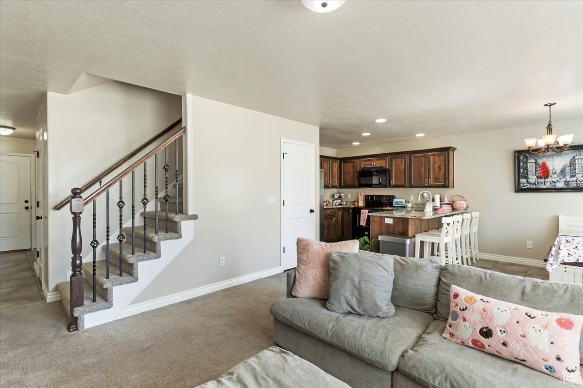 STOKER GARDENS - Residential