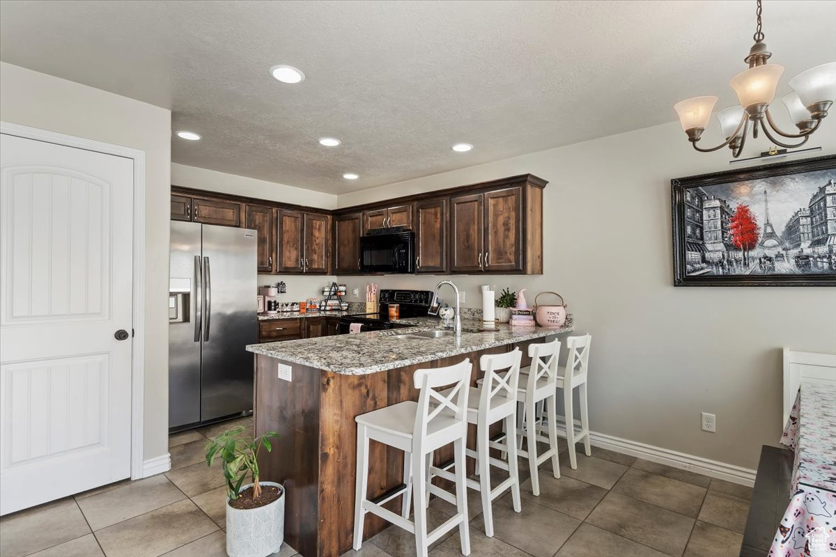 STOKER GARDENS - Residential