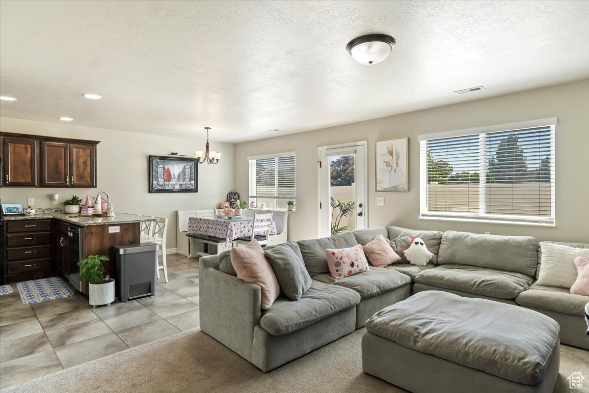STOKER GARDENS - Residential