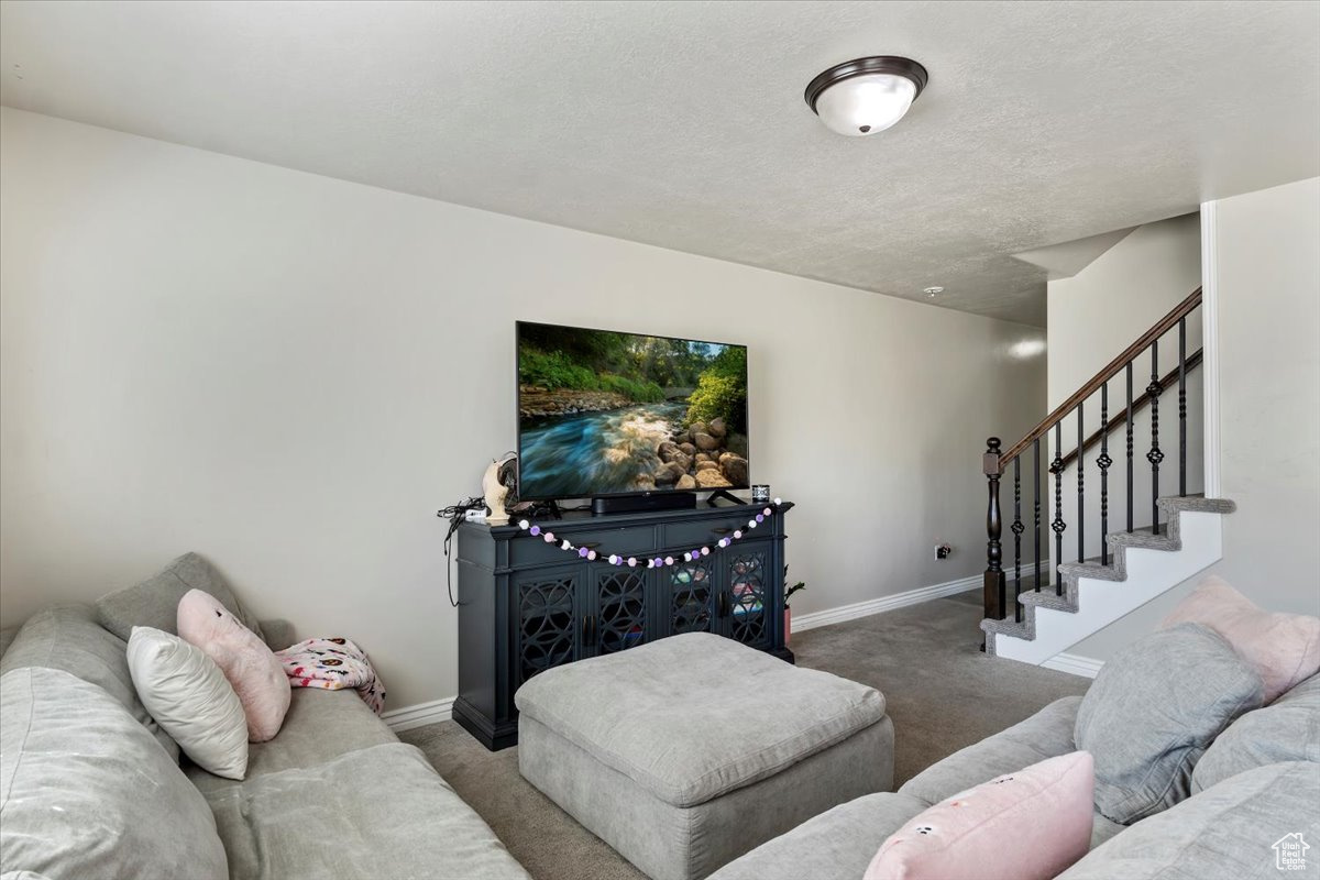 STOKER GARDENS - Residential