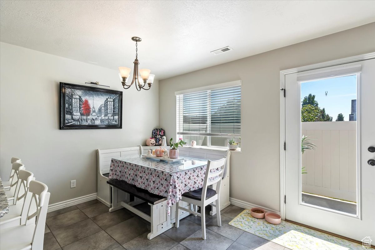 STOKER GARDENS - Residential