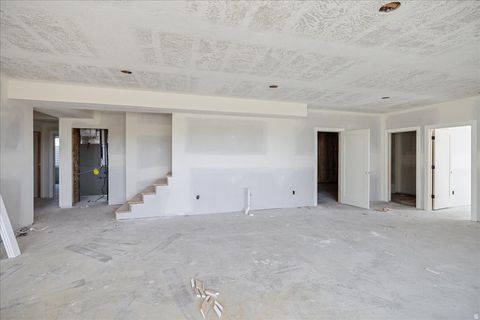 Tiny photo for 452 S DANIEL DR #804, Farmington, UT 84025 (MLS # 2149941)