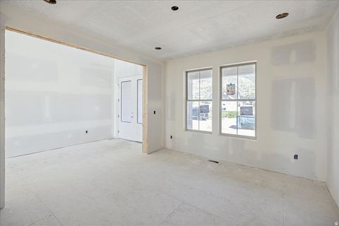 Tiny photo for 452 S DANIEL DR #804, Farmington, UT 84025 (MLS # 2149941)