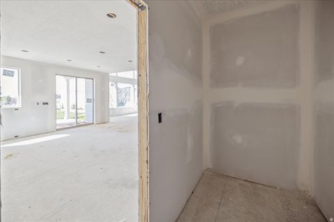 Tiny photo for 452 S DANIEL DR #804, Farmington, UT 84025 (MLS # 2149941)