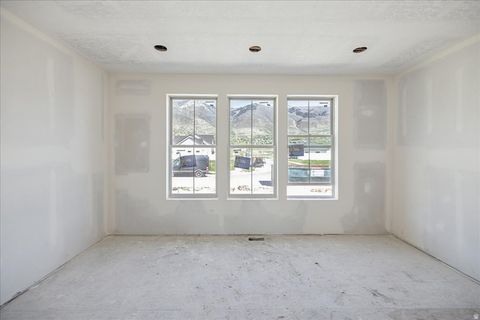 Tiny photo for 452 S DANIEL DR #804, Farmington, UT 84025 (MLS # 2149941)
