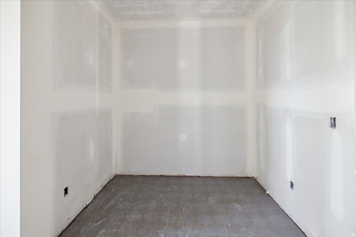 MILLER MEADOWS - Residential