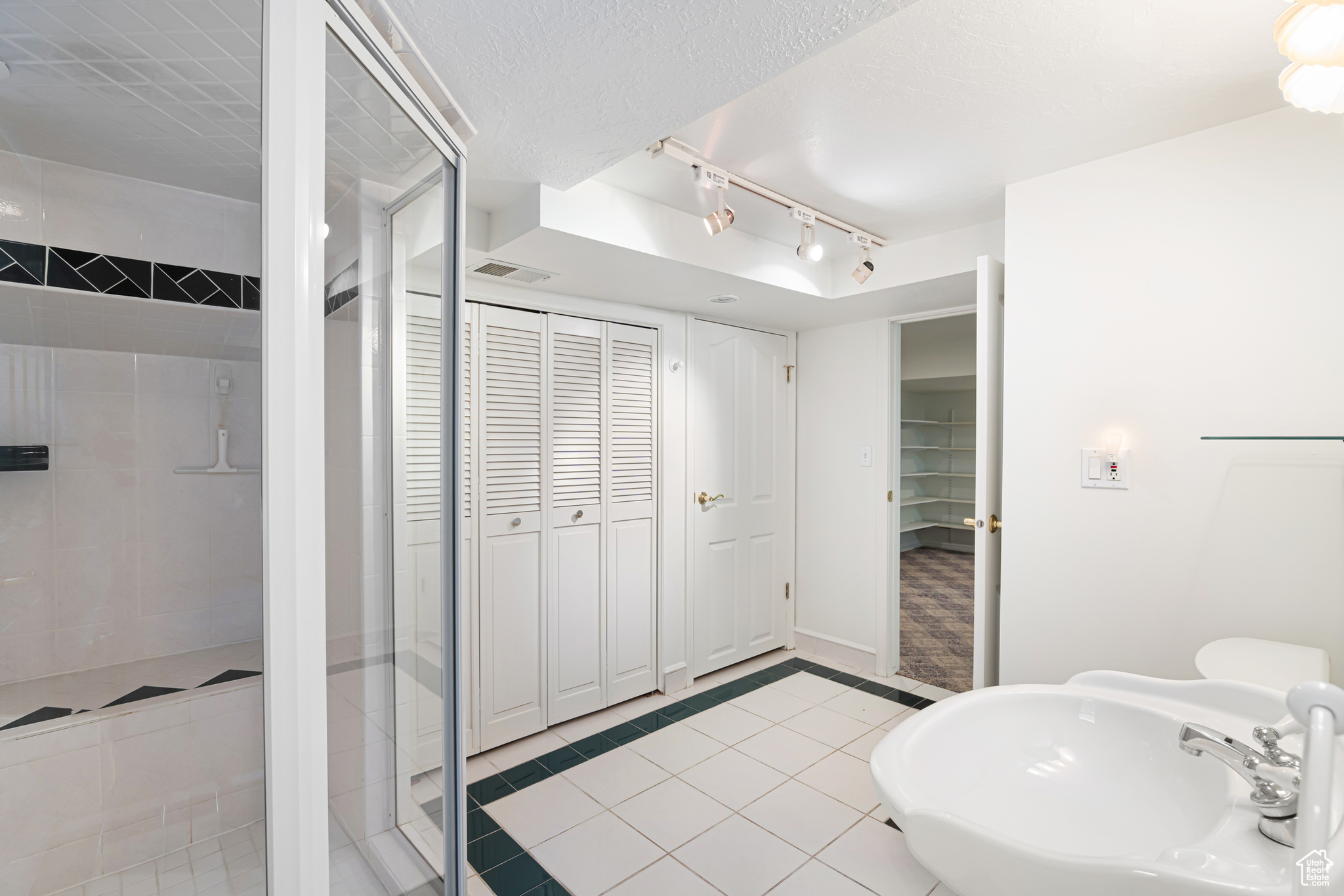 4115 Edgehill Dr, Ogden, Utah image 31