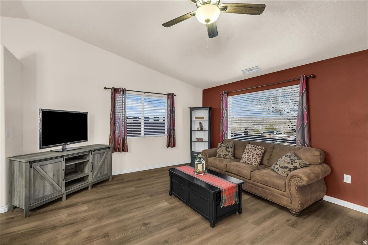 RIDGEPOINTE 1 AMD - Residential