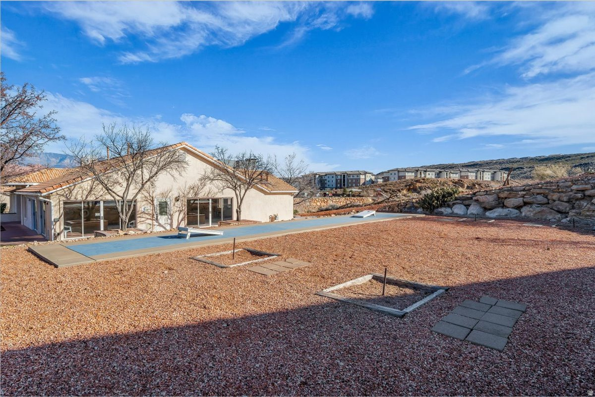 RIDGEPOINTE 1 AMD - Residential