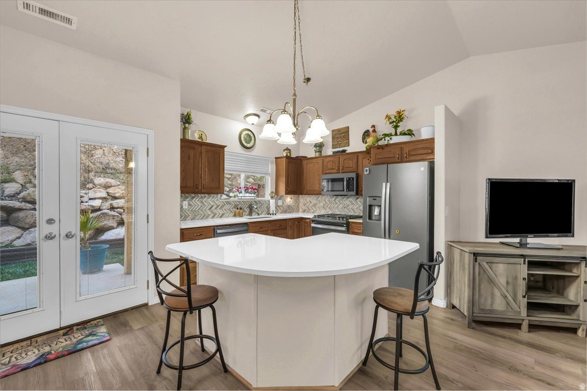 RIDGEPOINTE 1 AMD - Residential