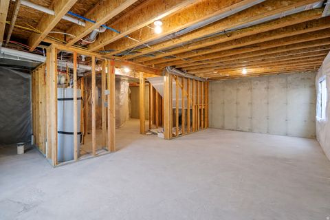 Tiny photo for 6708 S VAUGHN LN E #25, Midvale, UT 84047 (MLS # 2149950)