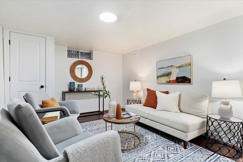 Tiny photo for 971 N 900 W, Salt Lake City, UT 84116 (MLS # 2127537)