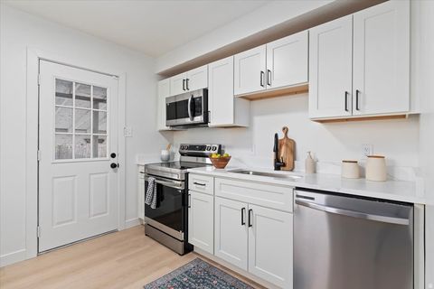 Tiny photo for 971 N 900 W, Salt Lake City, UT 84116 (MLS # 2127537)