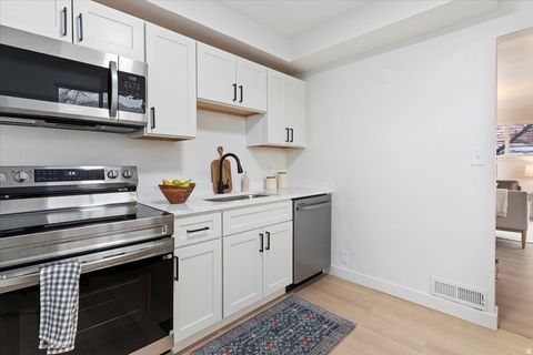 Tiny photo for 971 N 900 W, Salt Lake City, UT 84116 (MLS # 2127537)