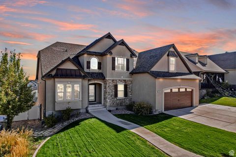 Photo of 1522 S SAGE VIEW CT, Saratoga Springs, UT 84045 (MLS # 2118346)