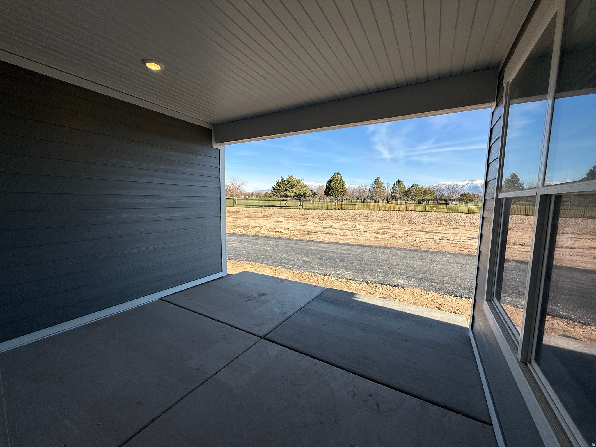 BLUFF VIEW - Residential