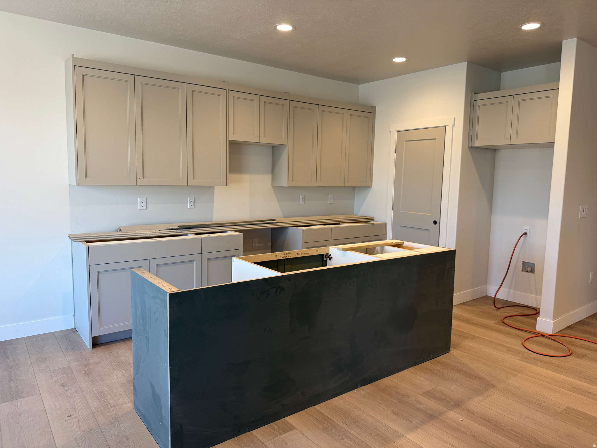 BLUFF VIEW - Residential