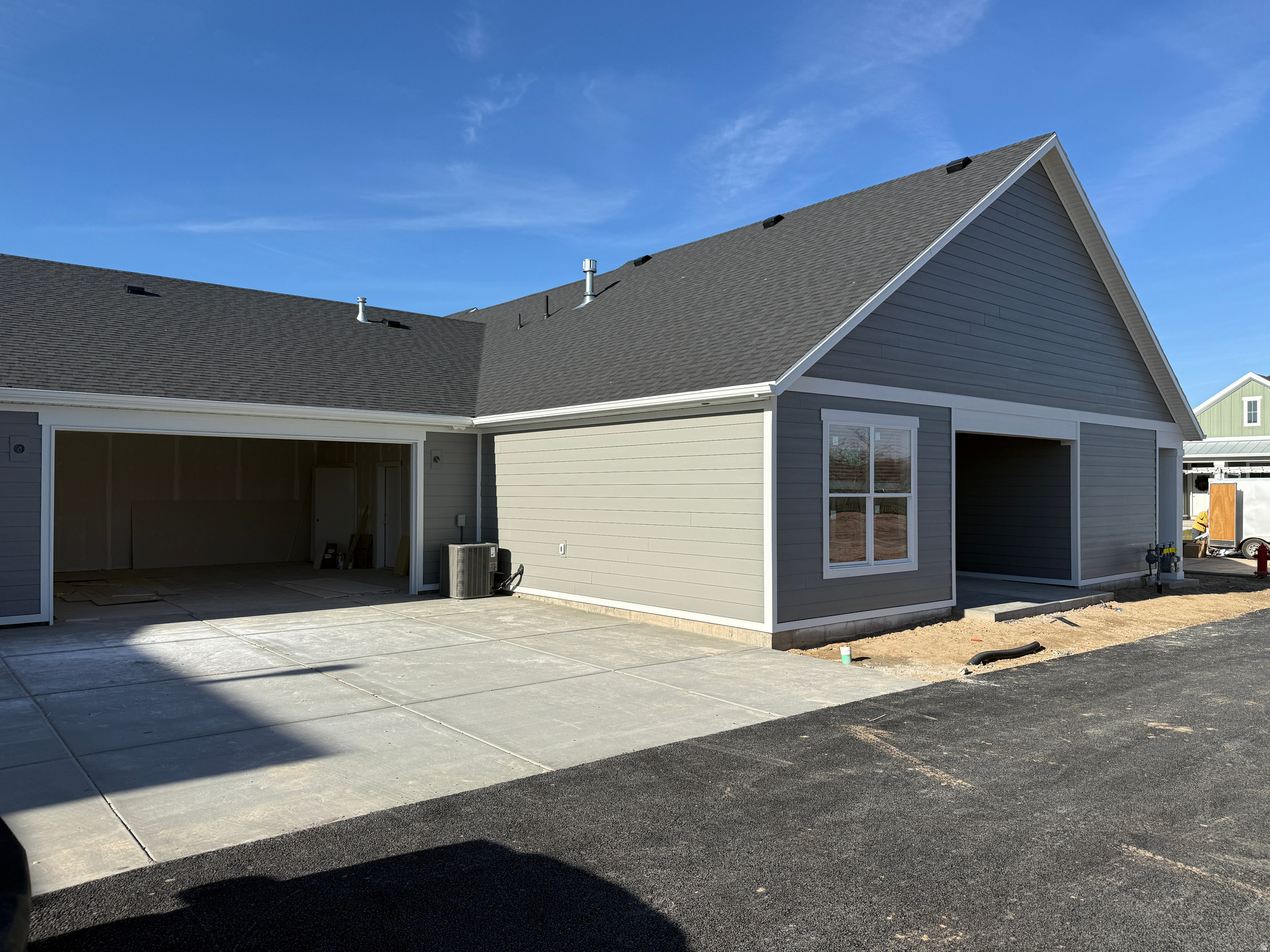 BLUFF VIEW - Residential