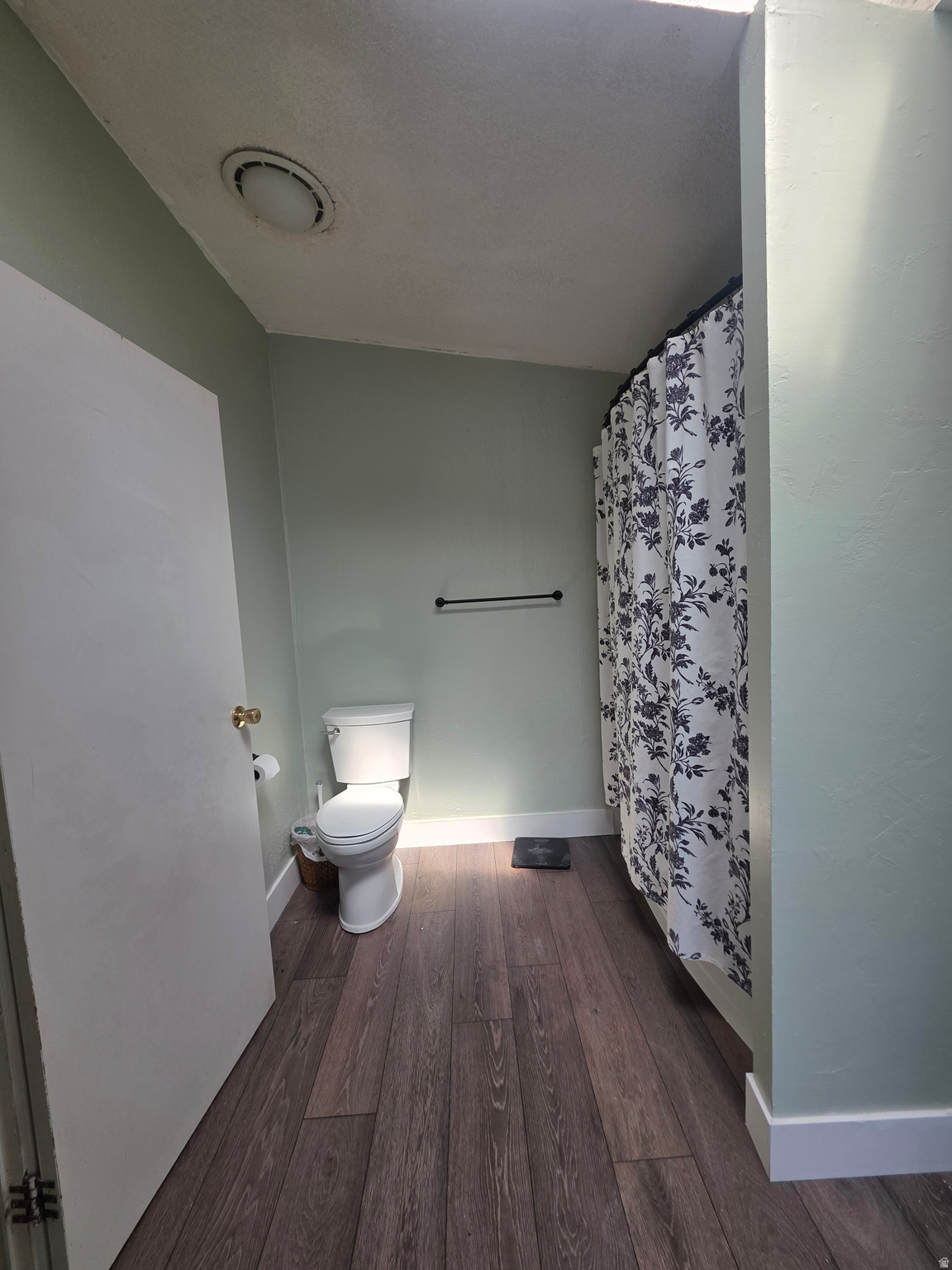 IOKA MEADOWS - Residential